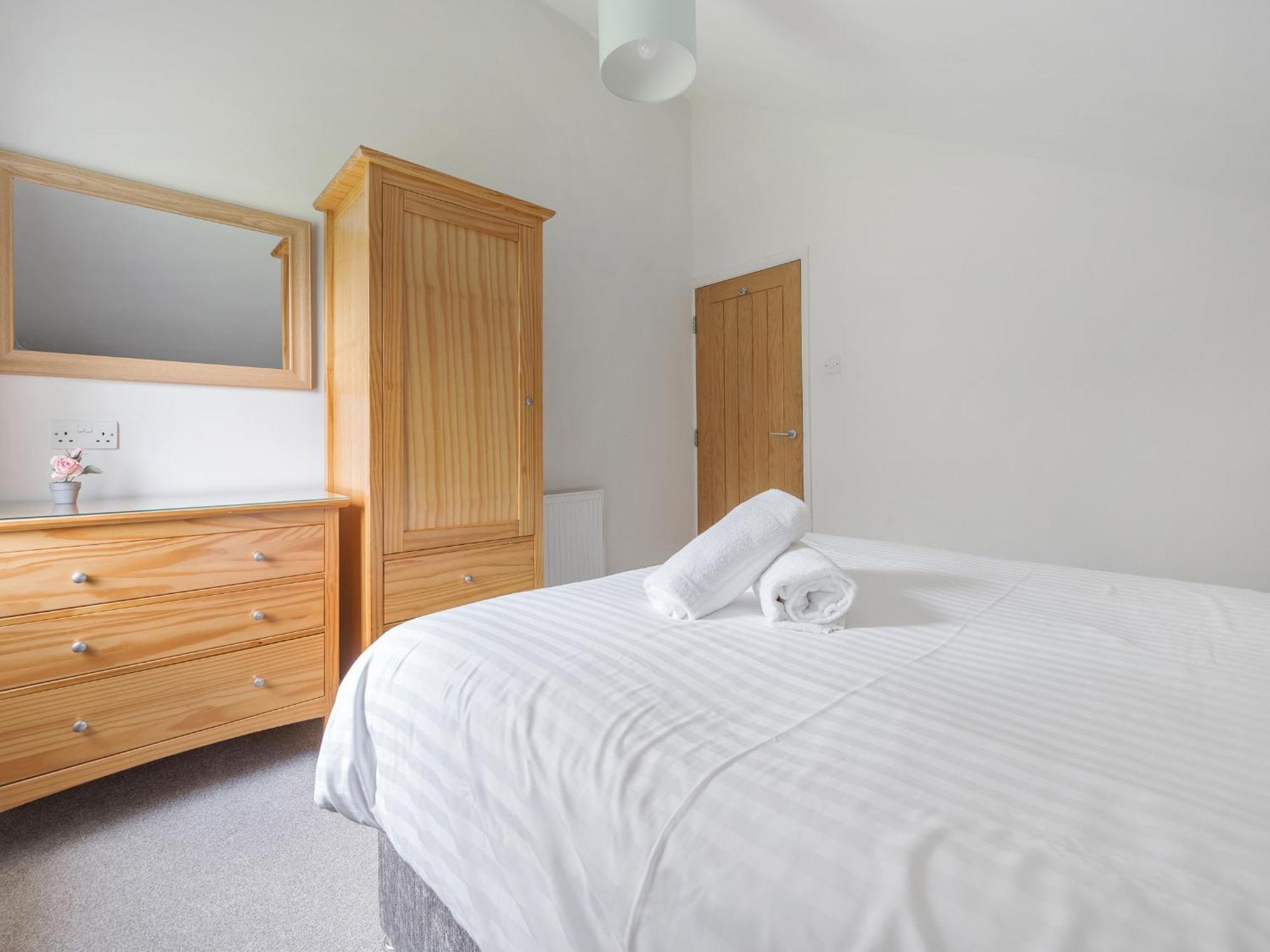 Yew - Woodland Cottages โบว์เนส ออน วินเดอเมียร์ ภายนอก รูปภาพ