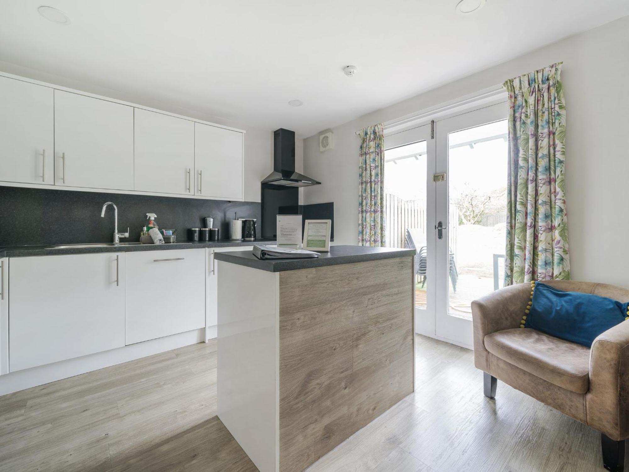 Yew - Woodland Cottages โบว์เนส ออน วินเดอเมียร์ ภายนอก รูปภาพ