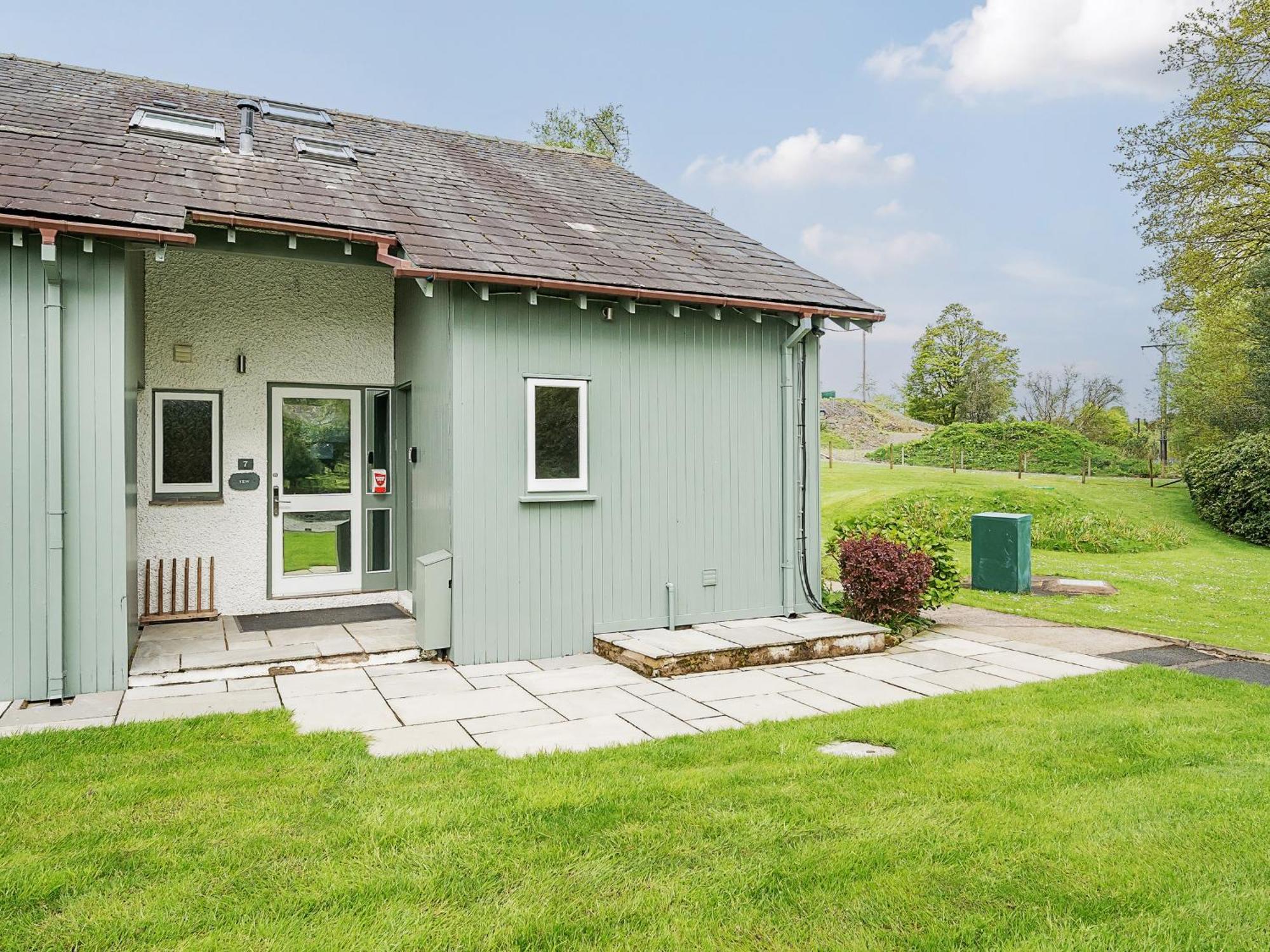 Yew - Woodland Cottages โบว์เนส ออน วินเดอเมียร์ ภายนอก รูปภาพ